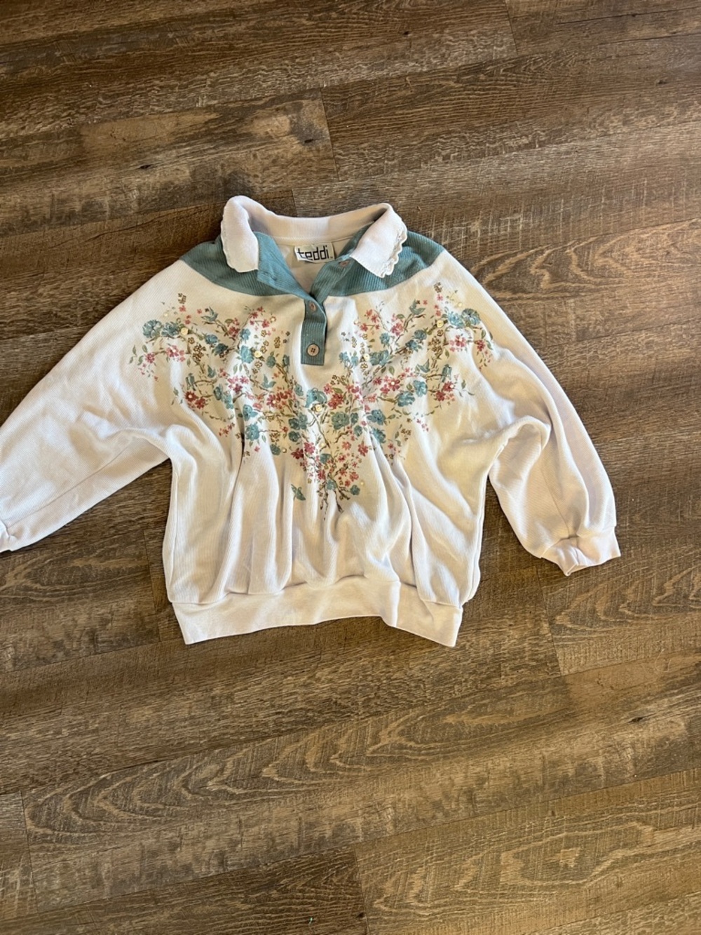 Cream Pullover with Teal Collar and Pastel Floral Print